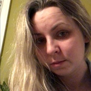 Meet your Posher, Agnes